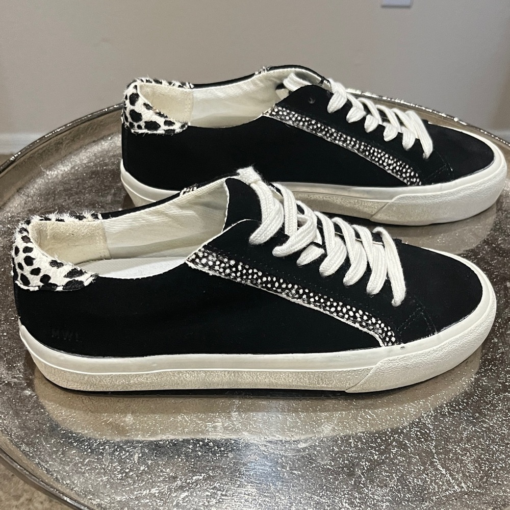 Madewell—-Black and White Women's Sneakers